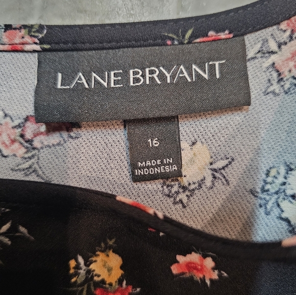 Lane Bryant Women’s 16 Black Floral Tie Waist Blouse Short Sleeve Stretch Top - Picture 7 of 12